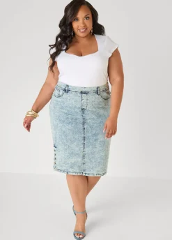 Buttoned Acid Wash Denim Skirt