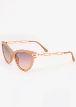 Chain Trimmed Cat Eye Sunglasses