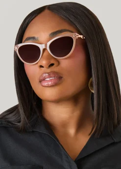 Chain Trimmed Cat Eye Sunglasses