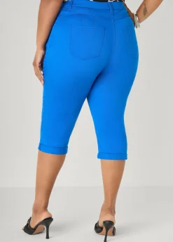 Cuffed Denim Capri