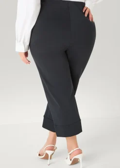 Cuffed Ponte Capris