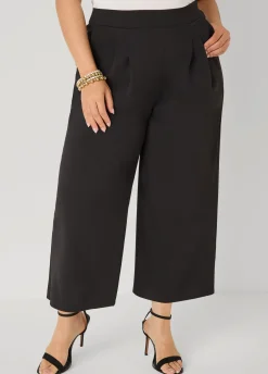 Pleated Wide Leg Capris