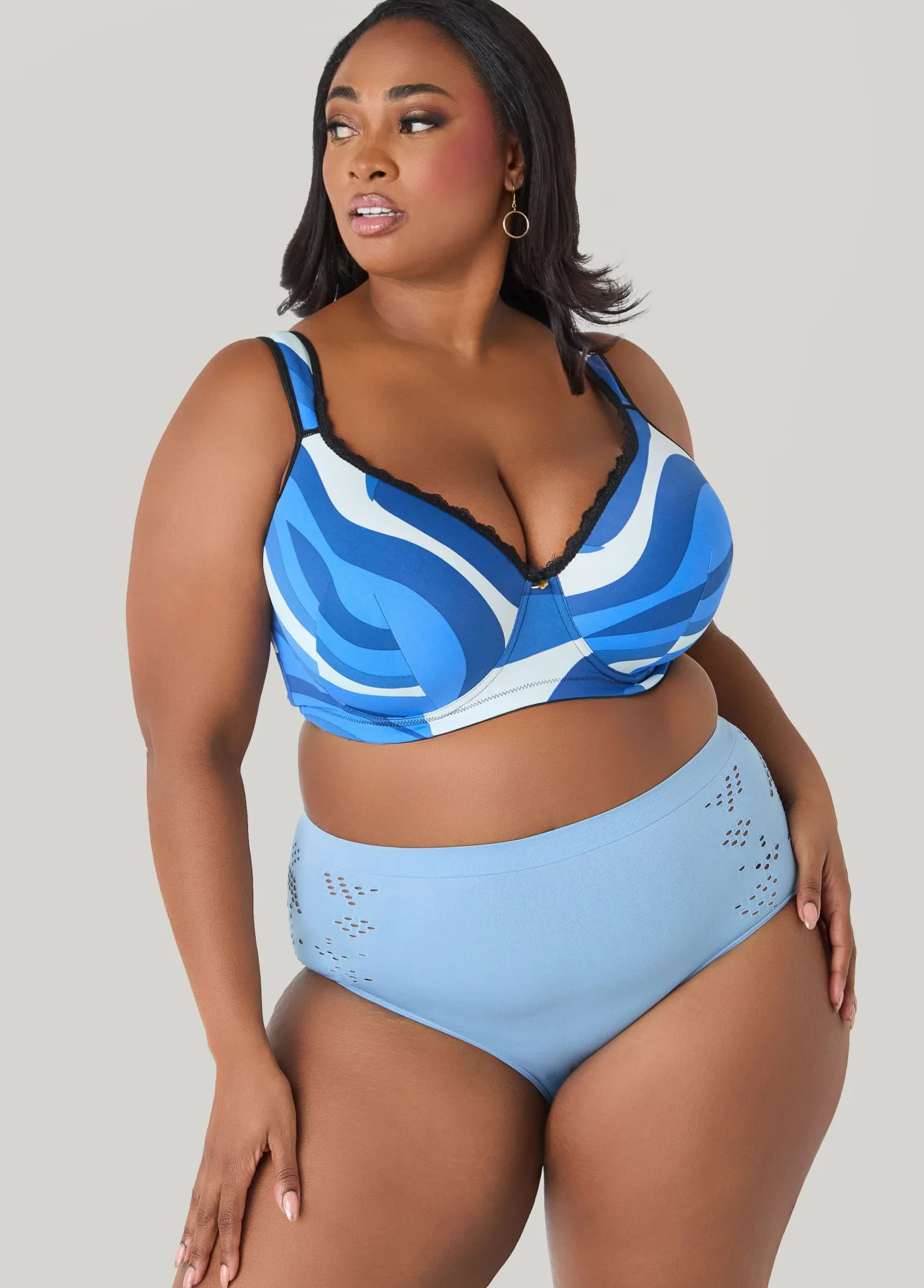 Seamless Cutout High Waist Briefs