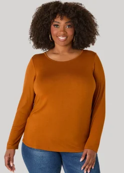 The Basic Long Sleeved Tee
